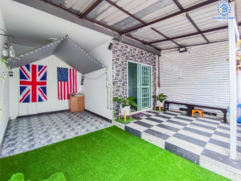 *****ทาวน์เฮ้าส์มือสองนนทบุรี ม.ไลโอ บลิสซ์ กาญจนาภิเษก-ชัยพฤกษ์ เนื้อที่ 17.6 ตร.ว. ฟังก์ชัน 3 ห้องนอน 2 ห้องน้ำ 1 ที่จอดรถ ทำเลดีเดินทางสะดวก เชื่อมต่อ ถ.กาญจนาภิเษก, ถ.รัตนาธิเบศร์ ใกล้รถไฟฟ้าสายสีม่วง "สถานีคลองบางไผ่"